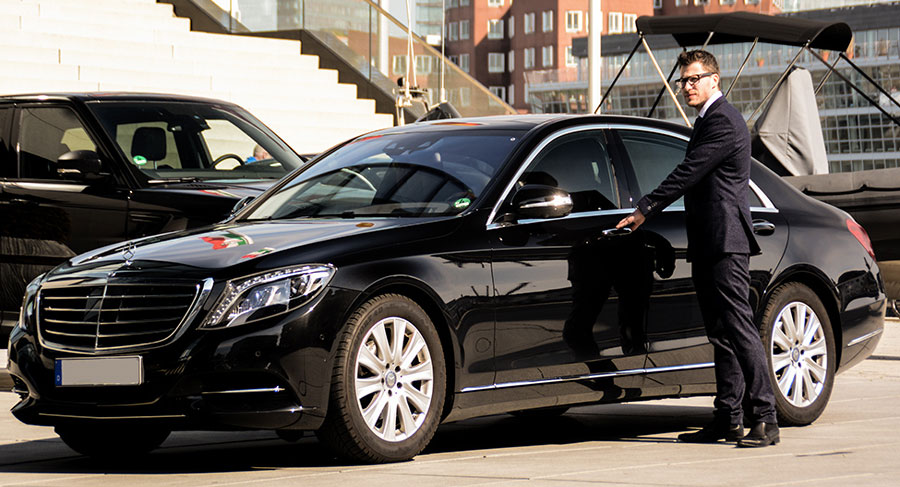 chauffeur Melbourne airport 