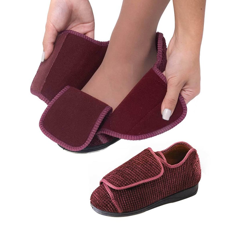 Adjustable slippers for swollen feet